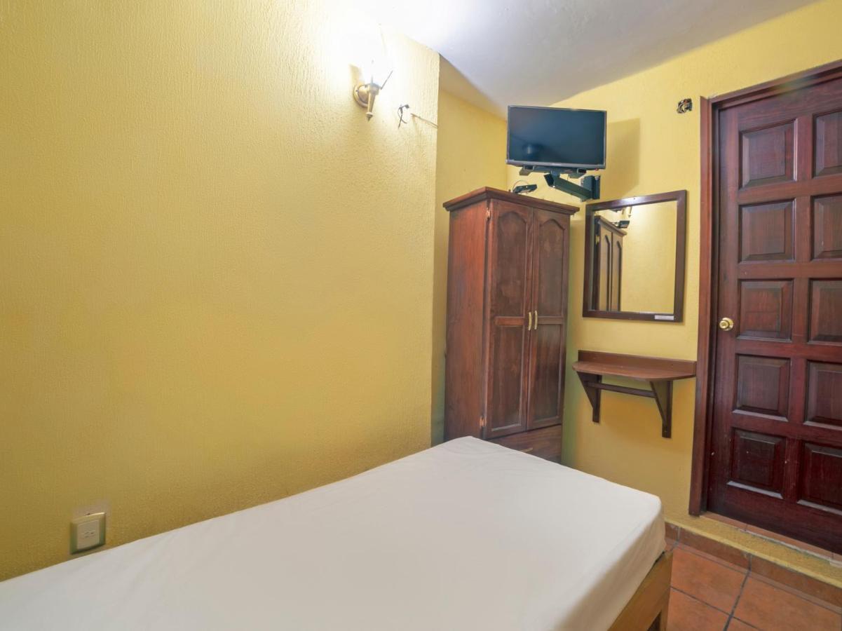 San Agustin Hotel Morelia Buitenkant foto