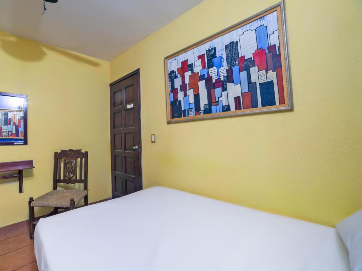 San Agustin Hotel Morelia Buitenkant foto